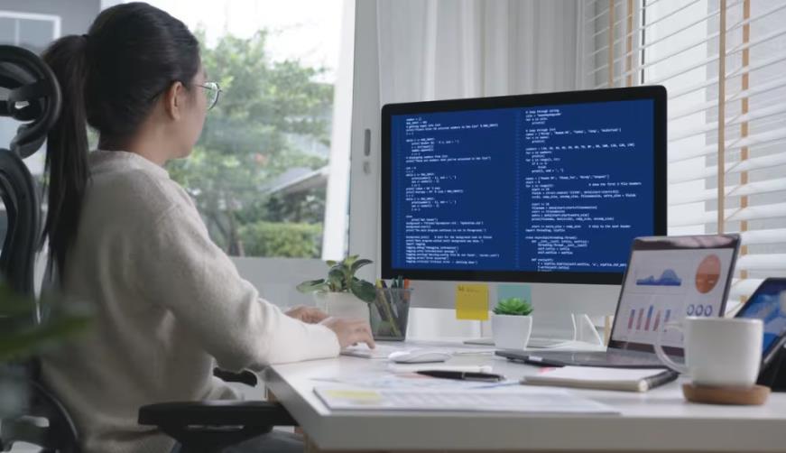 翼城县企业数字化解决方案:机器学习赋能商业模式升级的核心路径